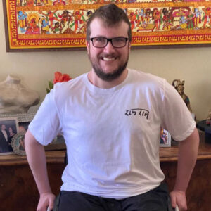 V2 T-Shirt